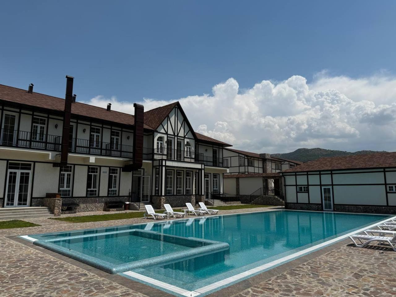 Pana Hotel Gazalkent Buitenkant foto